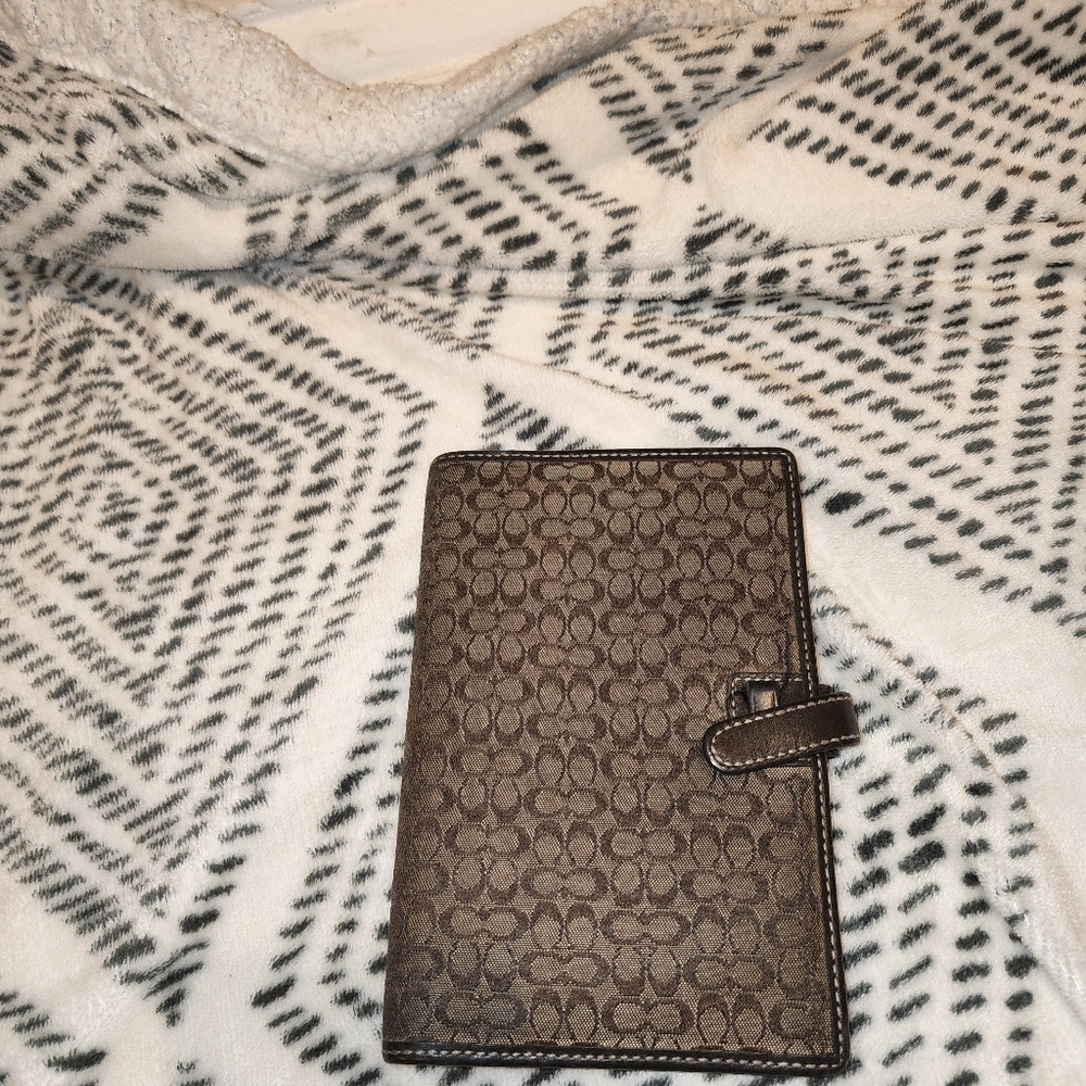 Authentic Coach Small Planner